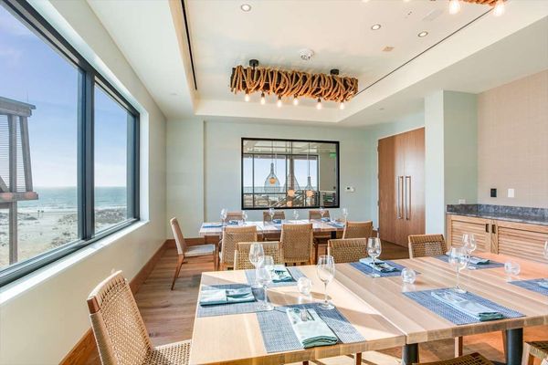 The Lodge at Gulf State Park, a Hilton Hotel by null