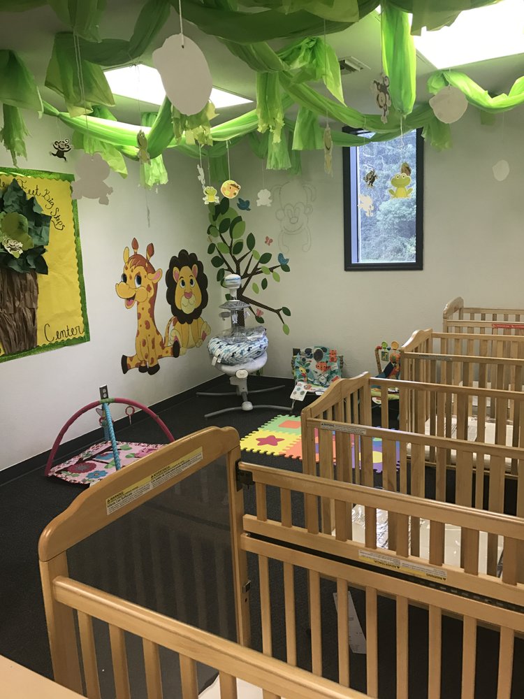 Little Feet Big Steps Learning Center - childcare center in Gulfport, MS