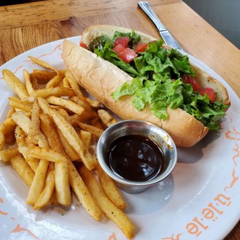 Ulele - Riverwalk steak sandwich and fries. - New American Near Me - Tampa, Florida Ulele - Riverwalk steak sandwich and fries. - New American Near Me - Tampa, Florida