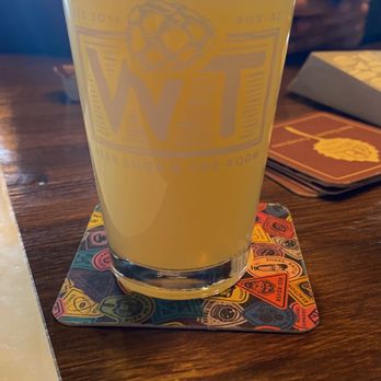 The Wandering Tortoise - Wine Bars Near Me - Phoenix, Arizona