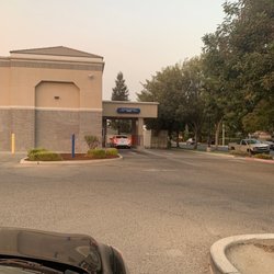 Rite Aid - Drive thru in the back of the store