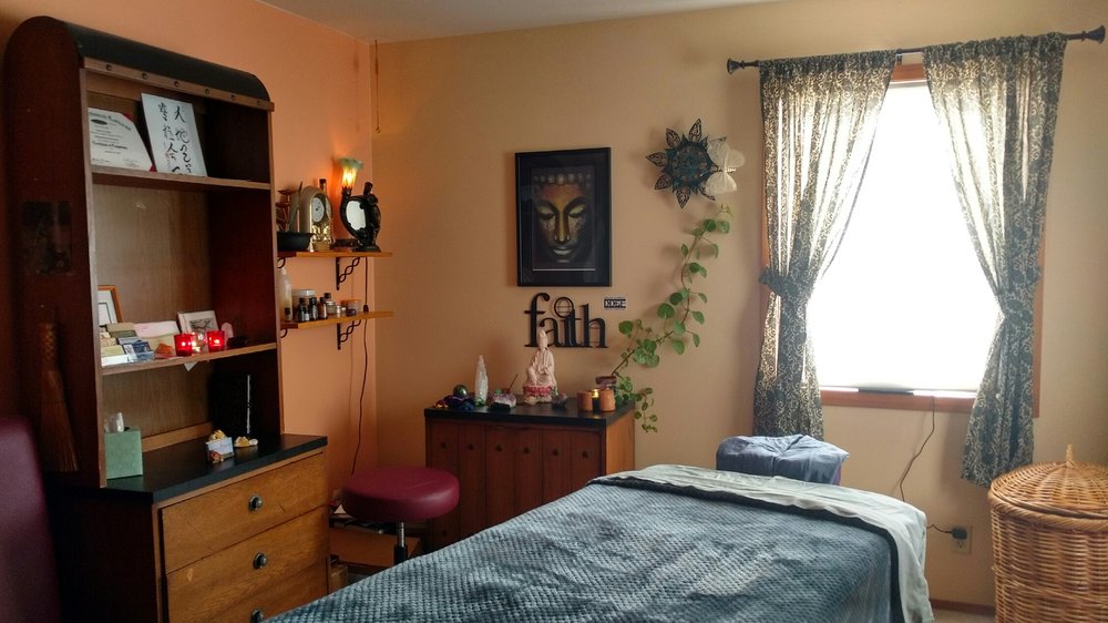 Kristen Davis Massage