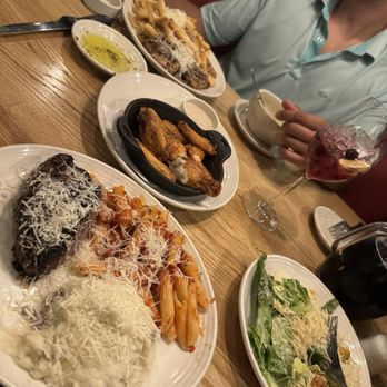 Carrabba's Italian Grill - Tuscan-Grilled Sirloin* 7 oz - Italian Near Me - Altamonte Springs, Florida