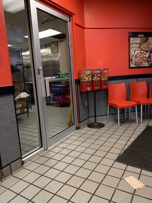 Pizza Hut by null