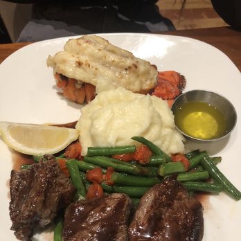 Prime Cut Cafe - Filet and Filet Mignon and Maine Lobster - Steakhouses Near Me - Orange, California