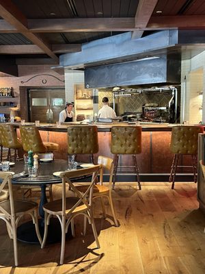 Little West Tavern by null