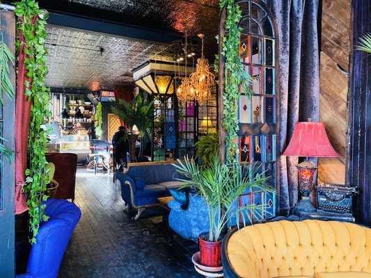 Saint JJH & Café by null