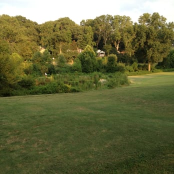 Candler Park Golf Course - From the 3rd tee - Golf Near Me - Atlanta, Georgia