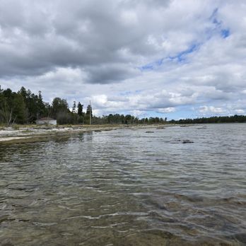 Lakeshore Adventures - Rafting/Kayaking Near Me - Baileys Harbor, Wisconsin