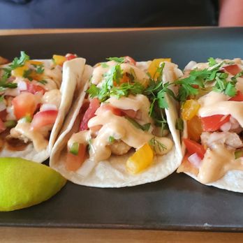 Sir John - Fish tacos - Pubs Near Me - Lachute, Quebec