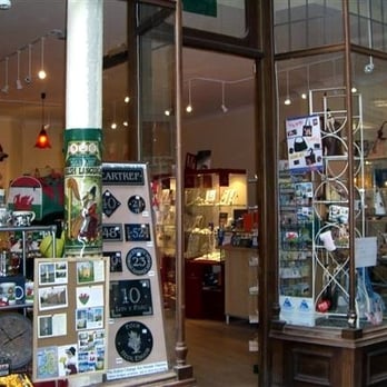 Isabella's - Flowers & Gifts Near Me - Cardiff, CRF