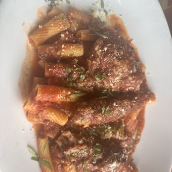 Rossitto's Ristorante - Maccheroni Alla Rossitto Lunch - New American Near Me - Branford, Connecticut