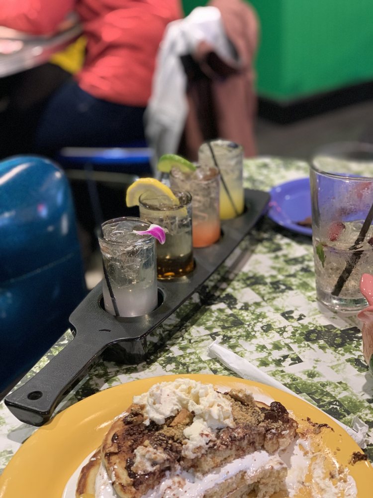 THE FRIENDLY TOAST NORTH ANDOVER Updated August 2024 68 Photos