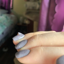 Summerville Nails - Uneven