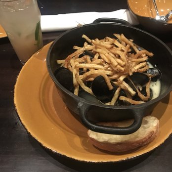 Fire Works Pizza - Mussels pot - Pizza Near Me - Arlington, Virginia