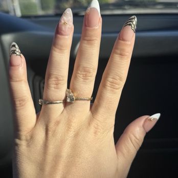 Diva Nails & Spa - Nail Salons Near Me - Santa Cruz, California Diva Nails & Spa - Nail Salons Near Me - Santa Cruz, California