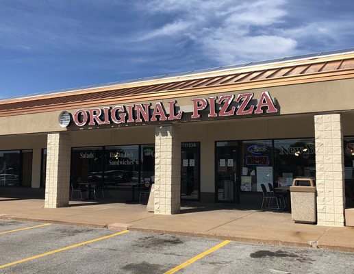 Leone Original Pizza by null