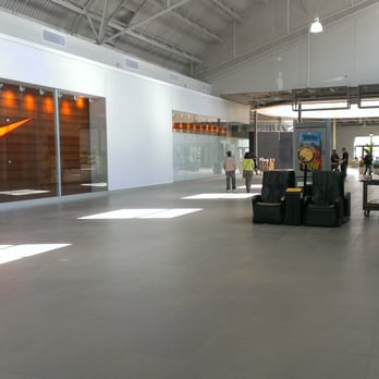 The Outlet Collection Seattle - Shopping Centers Near Me - Auburn, Washington The Outlet Collection Seattle - Shopping Centers Near Me - Auburn, Washington
