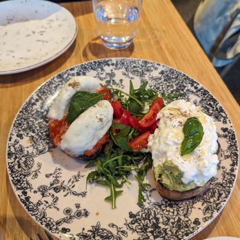 Iovine's - Brushchetta - Pizza Near Me - Paris, 75 Iovine's - Brushchetta - Pizza Near Me - Paris, 75