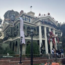 Haunted Mansion! Haunted Mansion!