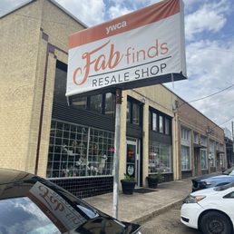 Exterior photo of Fab Finds - Shreveport, Louisiana Exterior photo of Fab Finds - Shreveport, Louisiana
