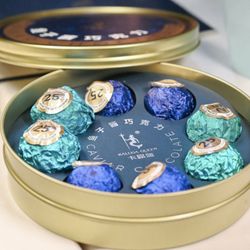 Arcane - Caviar Chocolate. Wow!