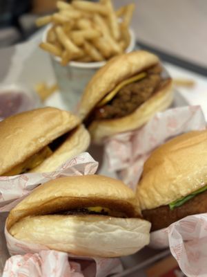 Betty's Burgers by null