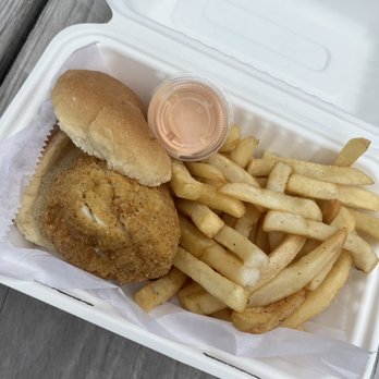 Fireman's Cafe Truck - Truck 8 or menu favorite is the Shrab cake with fries!! - Food Trucks Near Me Fireman's Cafe Truck - Truck 8 or menu favorite is the Shrab cake with fries!! - Food Trucks Near Me