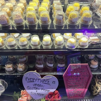 Zucchini Kill - a display case filled with food - Desserts Near Me - Austin, Texas