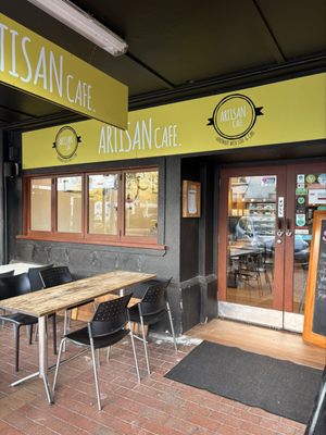 Artisan Cafe and Bar by null