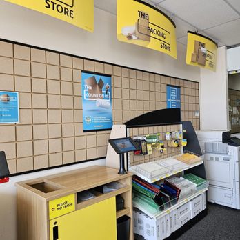 The UPS Store - Shipping Centers Near Me - Cedar Park, Texas