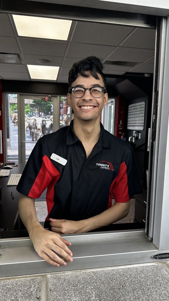 TOMMY’S EXPRESS® CAR WASH 53 Photos & 29 Reviews 250 E Euless Blvd