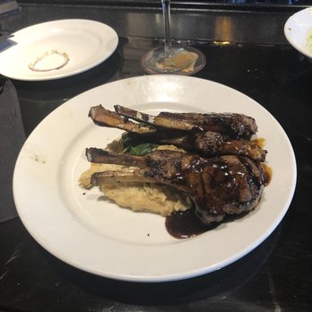 LongHorn Steakhouse - Steakhouses Near Me - Hampton, Virginia
