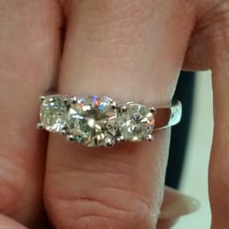 This is my new ring. I love it!!! This is my new ring. I love it!!!