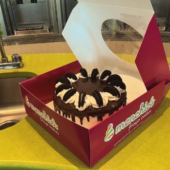 Menchie's - FroYo Cakes are now available at Menchie's Warner Robins - Ice Cream & Frozen Yogurt Near Me - Warner Robins, Georgia Menchie's - FroYo Cakes are now available at Menchie's Warner Robins - Ice Cream & Frozen Yogurt Near Me - Warner Robins, Georgia