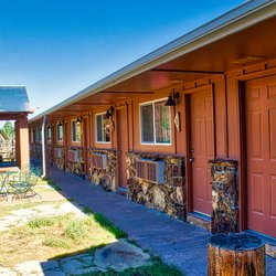 Sundance High Plains RV Park and Cabins - Deluxe Cabins - Private Baths, Fridge and Microwave