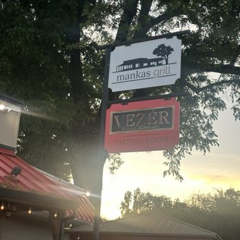 Mankas Grill - Sign - American Near Me - Fairfield, California