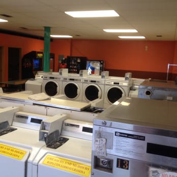 laundromat - Yellow signs for greaser clothes. :) - Laundromat Near Me - Gillette, Wyoming laundromat - Yellow signs for greaser clothes. :) - Laundromat Near Me - Gillette, Wyoming