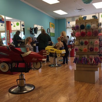 Pigtails & Crewcuts - Cars and planes! - Hair Salons Near Me - Southlake, Texas