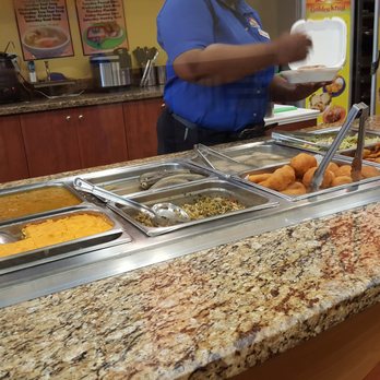 Golden Krust - Caribbean Near Me - Oakland Park, Florida