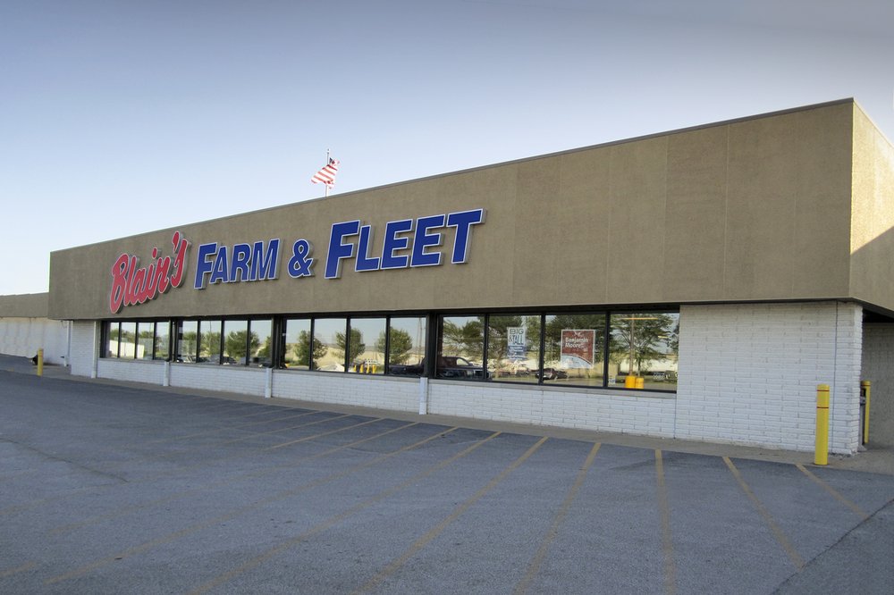 BLAIN’S FARM & FLEET DAVENPORT, IA Updated July 2025 22 Reviews