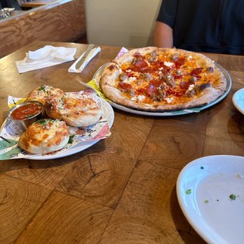 Pitfire Pizza - Honey bear and added pepperoni. Also cheese knots - Pizza Near Me - Pasadena, California Pitfire Pizza - Honey bear and added pepperoni. Also cheese knots - Pizza Near Me - Pasadena, California