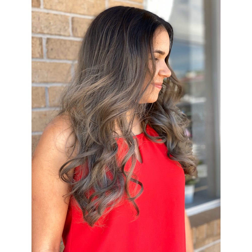 XUXA STYLES Updated September 2024 22 Photos 4905 Fall Creek Hwy