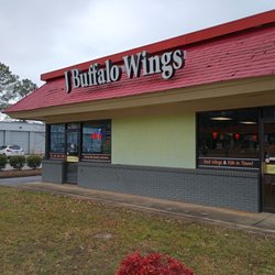 J Buffalo Wings - Outside