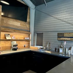 HY5 - Bar area!