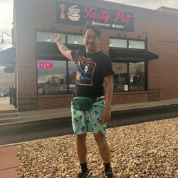 Exterior photo of Tasty Pot - Aurora, Colorado Exterior photo of Tasty Pot - Aurora, Colorado