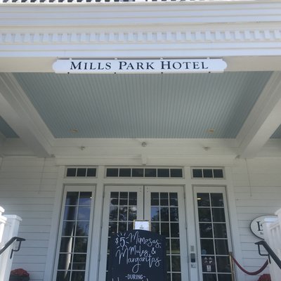 Ellie’s Restaurant at Mills Park Hotel by null