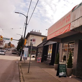 Chewie's Chicken & Biscuits - Exterior view. - Sandwiches Near Me - Vancouver, British Columbia