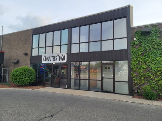 COMPUTERS TO GO - Updated June 2026 - 18 Reviews - 1914 S Saginaw Rd ...