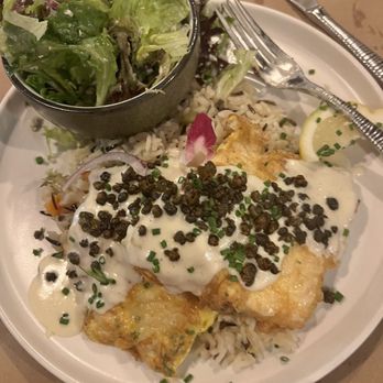 Square Grouper - Islamorada - Grouper piccata with a side salad - Seafood Near Me - Islamorada, Florida Square Grouper - Islamorada - Grouper piccata with a side salad - Seafood Near Me - Islamorada, Florida